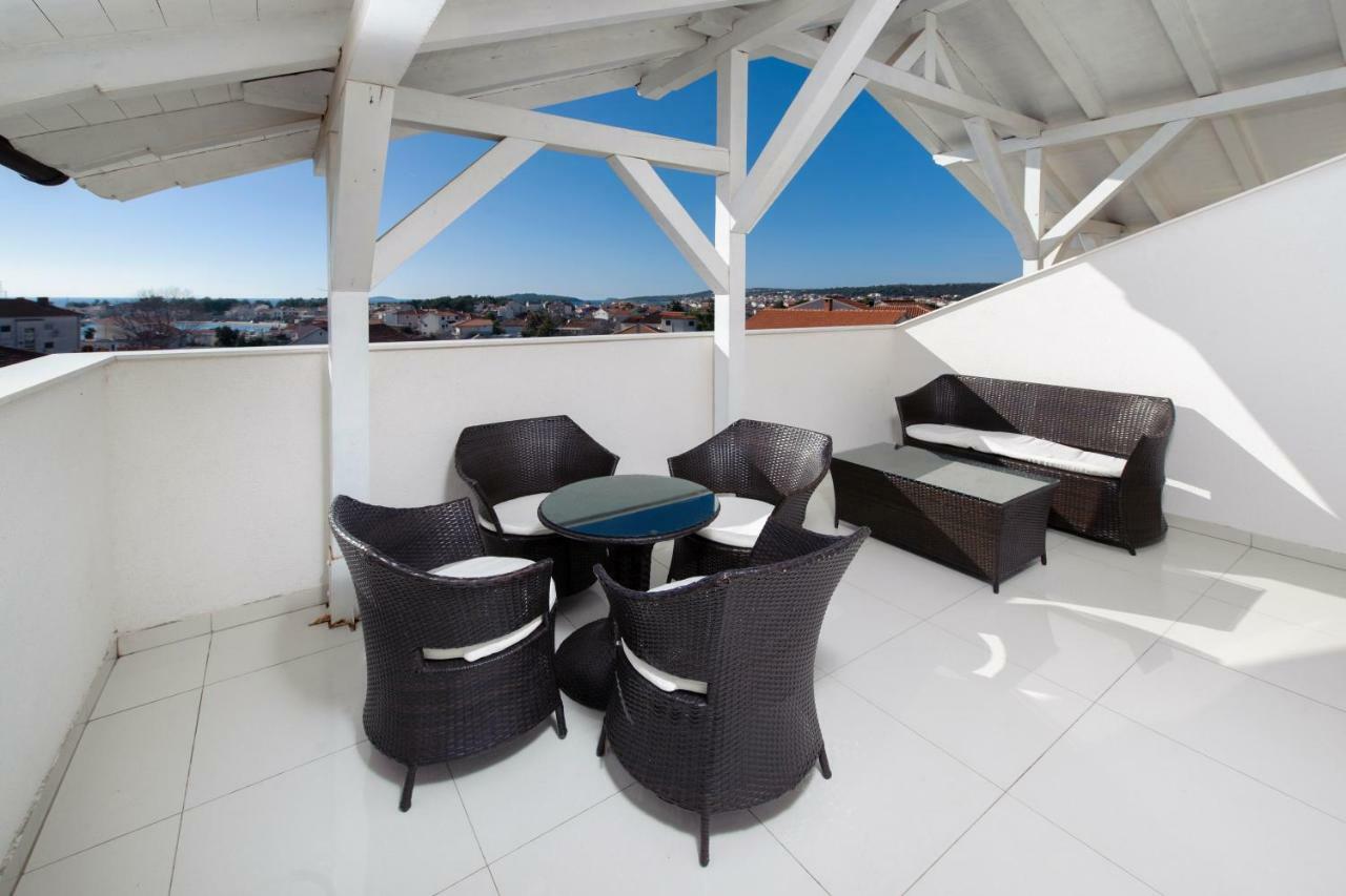 Panorama Lux Apartment Рогозница Экстерьер фото